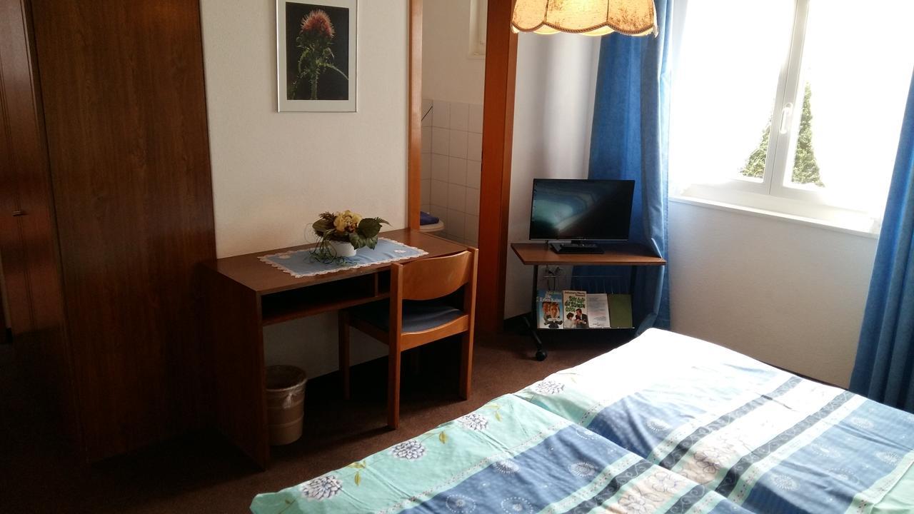 Hotel Garni Sonne Munsterlingen Экстерьер фото