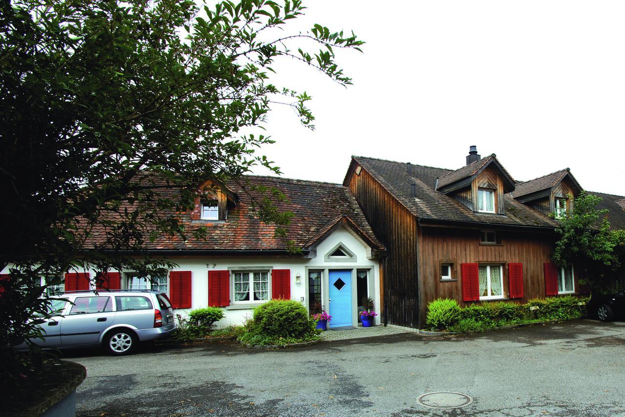 Hotel Garni Sonne Munsterlingen Экстерьер фото